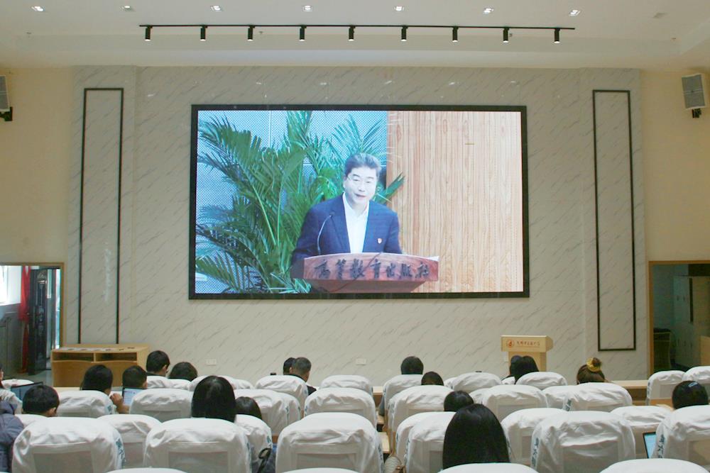 6d6ea8005b9042c4ad2e61bd79ca7809.jpg